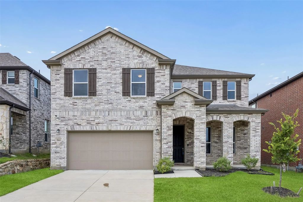 944 Adair Drive, Aubrey