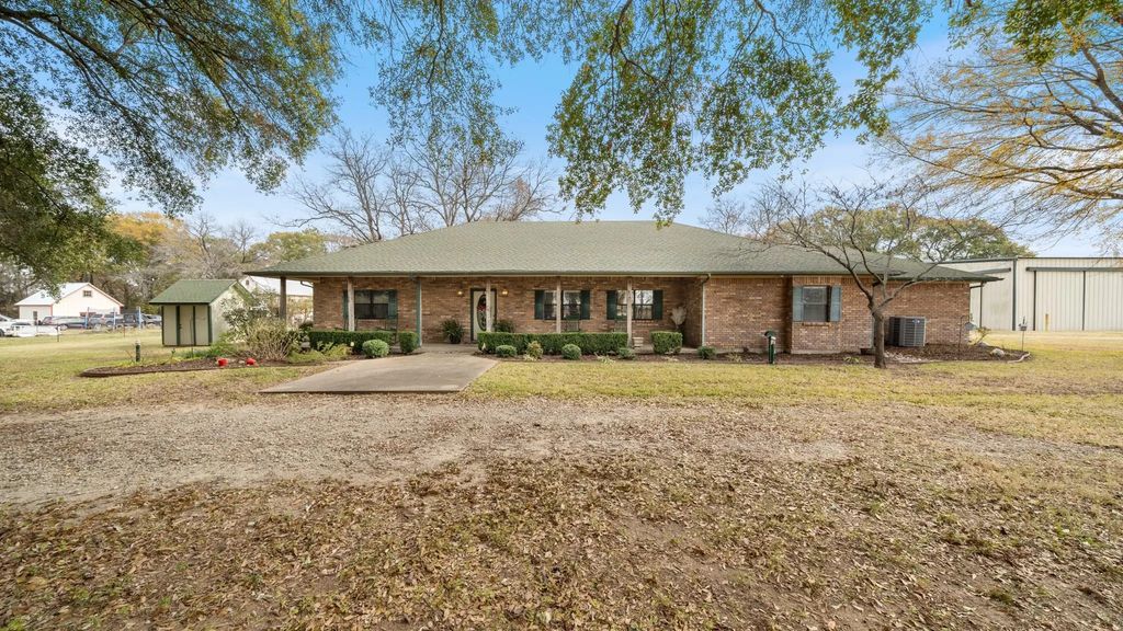 12525 County Road 4083, Scurry