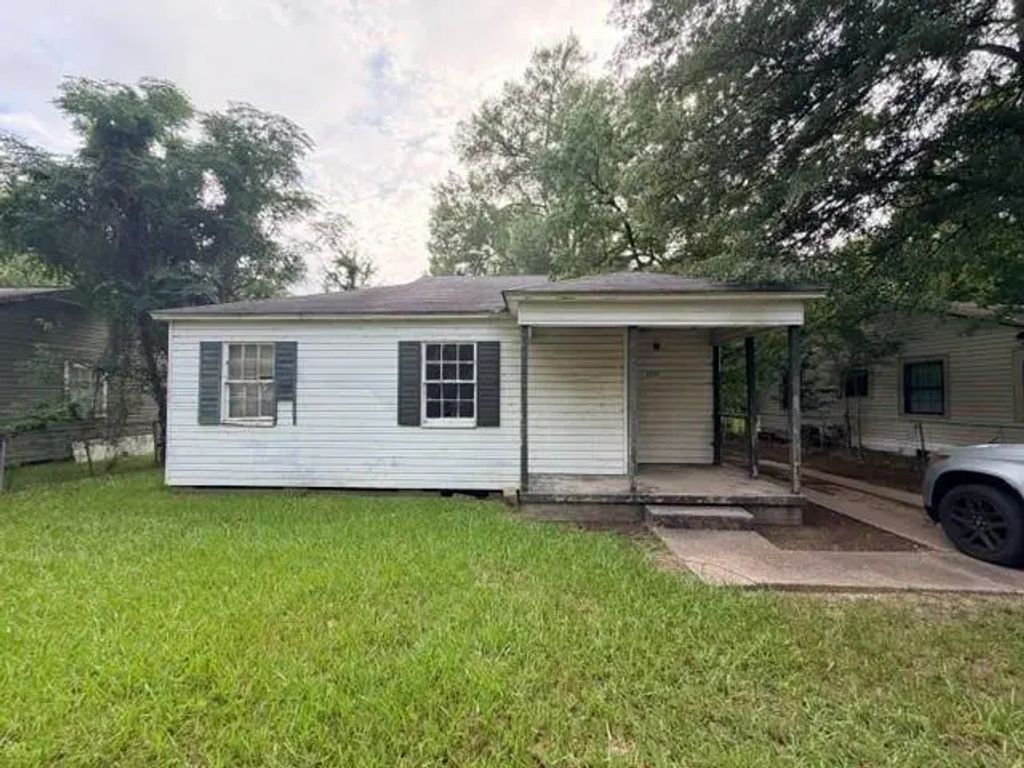 6006 Canal Boulevard, Shreveport