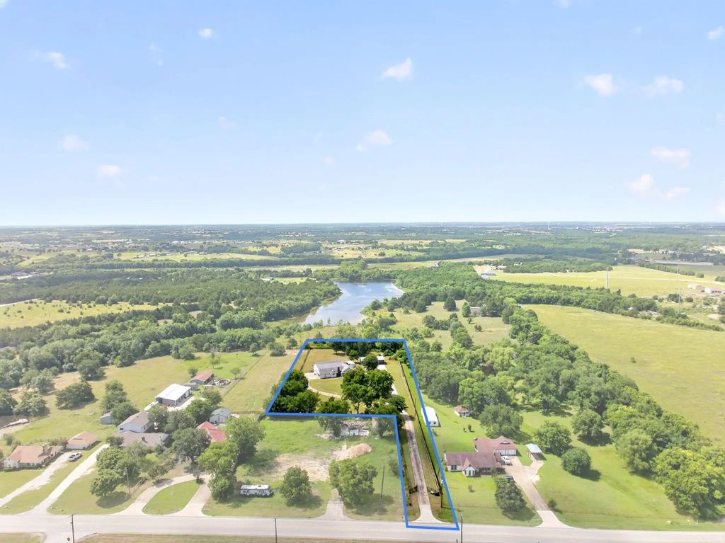 16346 Fm 1778, Farmersville