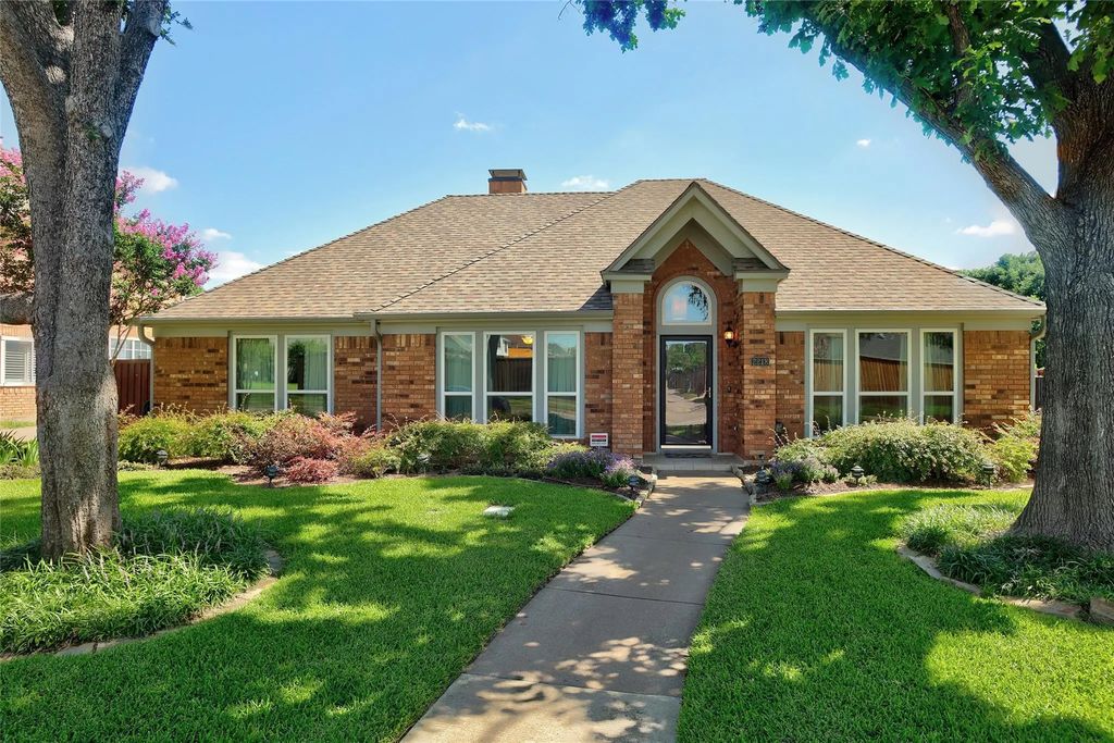 2218 Ridgecrest Trail, Carrollton