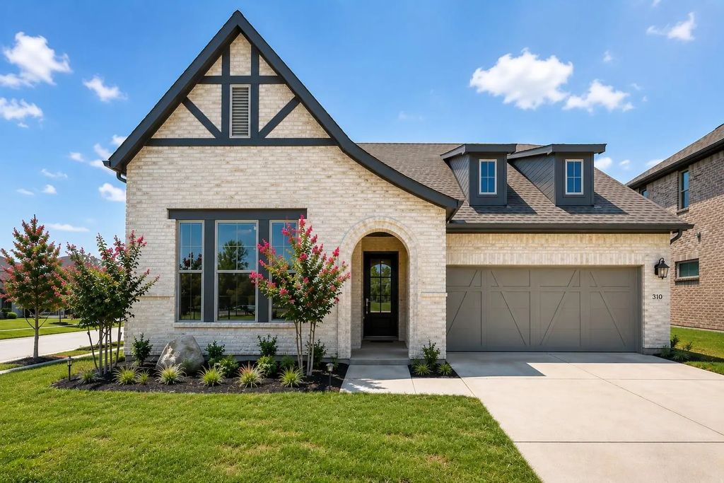 2813 Trinity Ridge Street, Mansfield