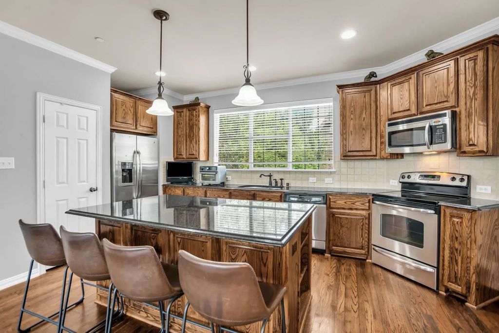 2700 Club Ridge Drive 1, Lewisville