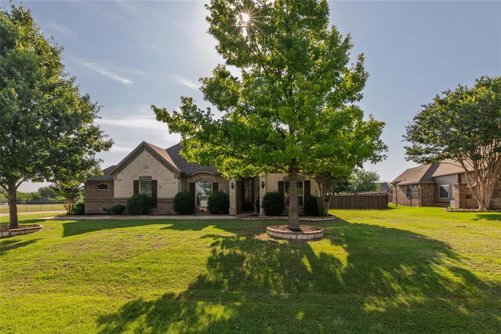 12940 Smokey Ranch Drive, Fort Worth