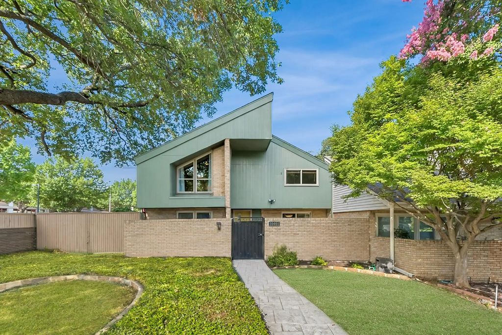 10401 Shadow Bend Drive, Dallas