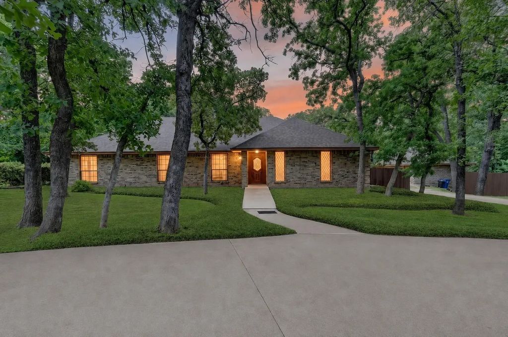 1609 Treehouse Lane N, Keller