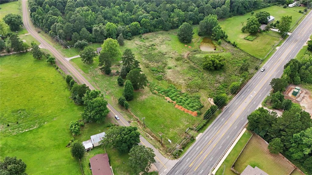 4125 Gregg Tex Road, Longview