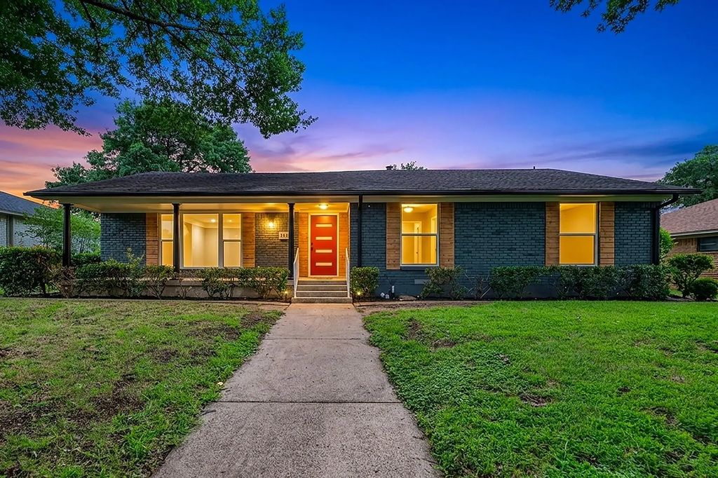 5821 Clendenin Avenue, Dallas