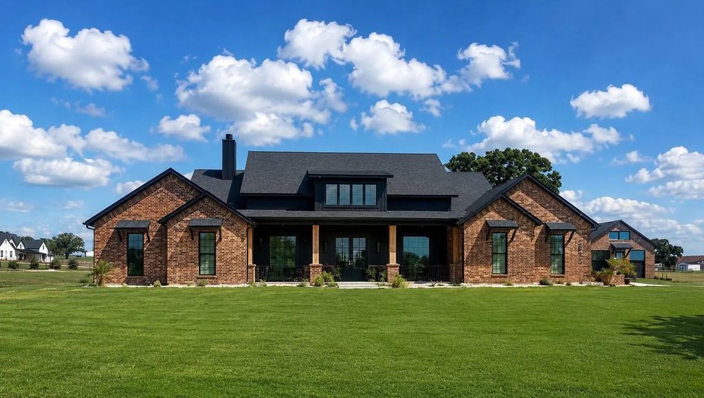 2032 Pinetree Post, Weatherford