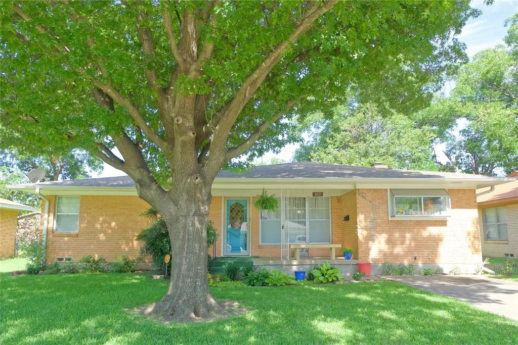 405 Meadow Drive, Gainesville