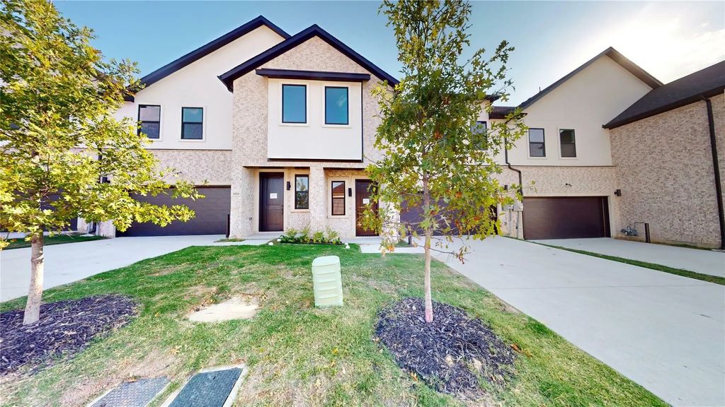 4416 Fatima Drive, Irving