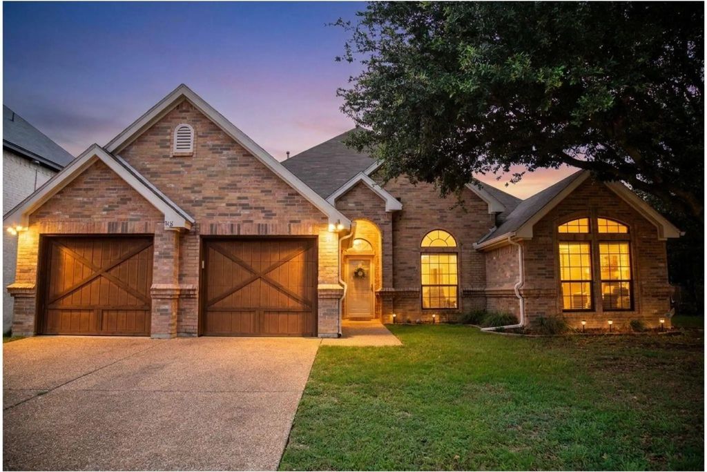 7416 Rolling Hills Drive, Benbrook