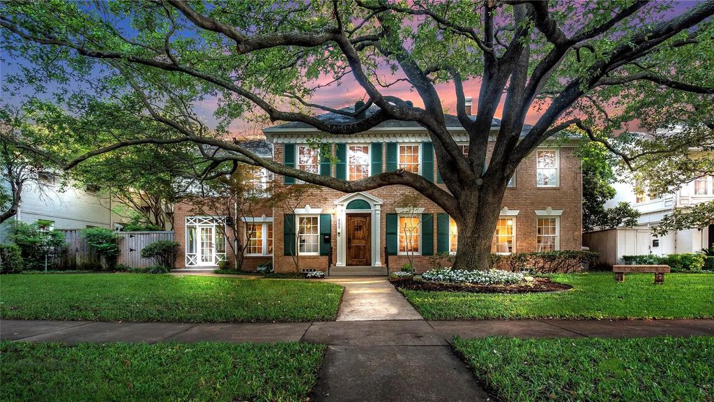 4529 Westway Avenue, Highland Park