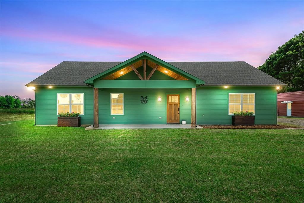 832 Vz County Road 4512, Ben Wheeler
