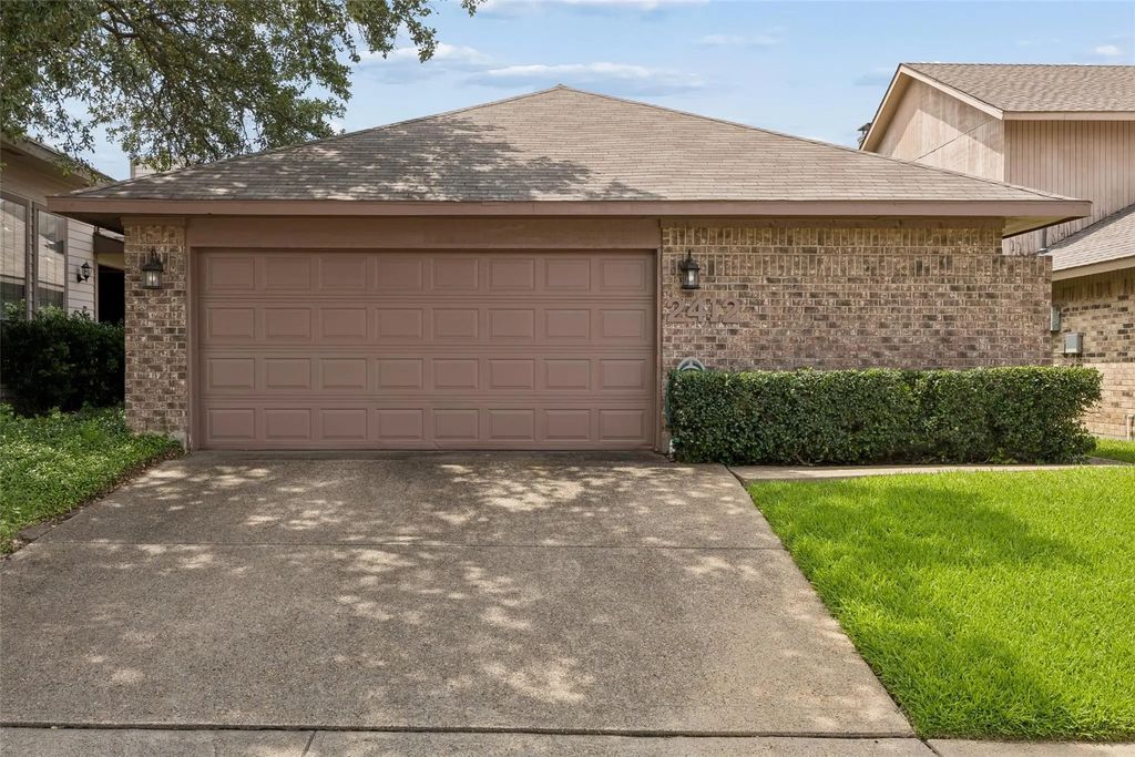 2412 Scorpius Drive, Garland