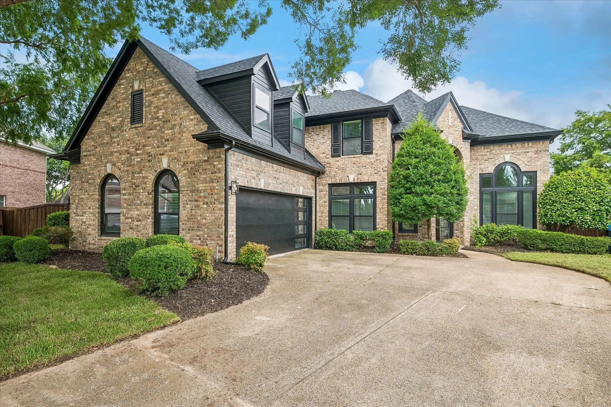 Photo of Listing #21310116