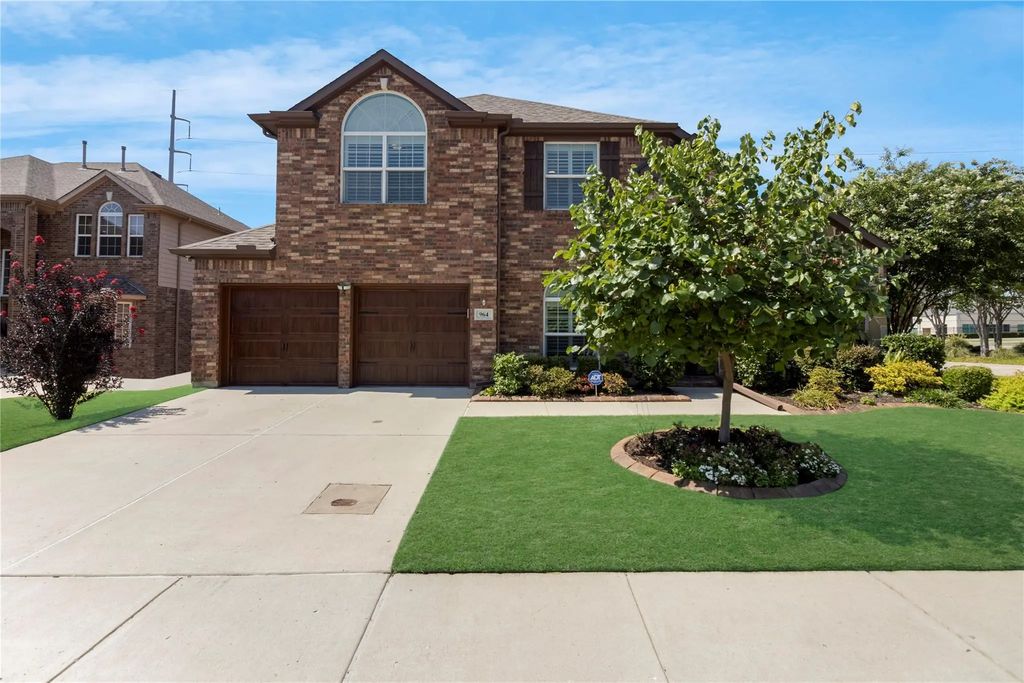 964 Wellington Drive, Lewisville