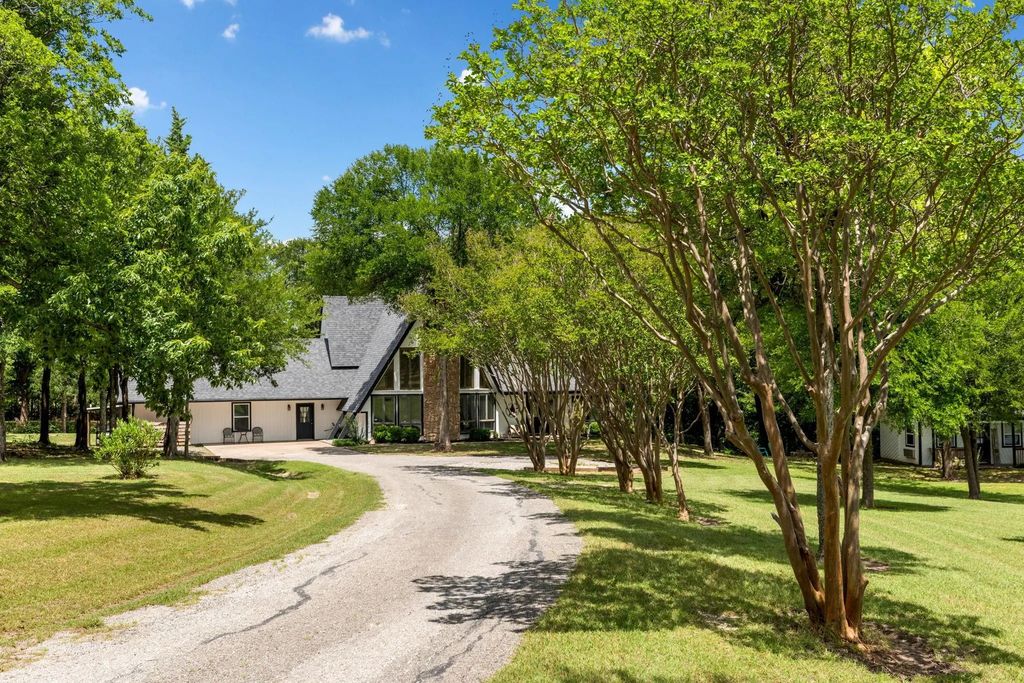 9922 Slater Creek Road, Anna