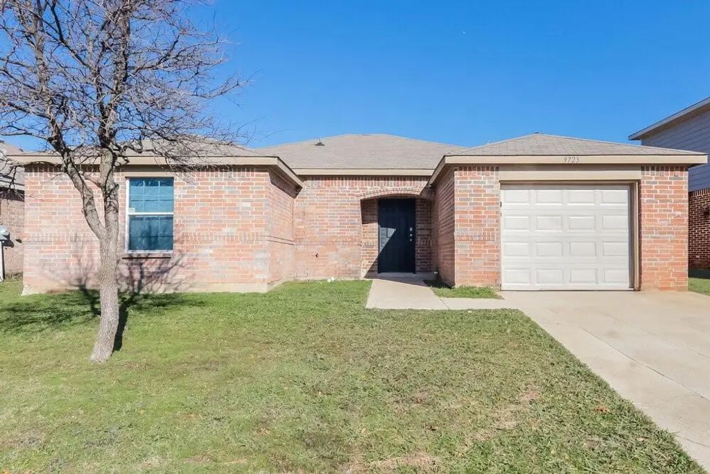 9723 Checota Drive, Dallas