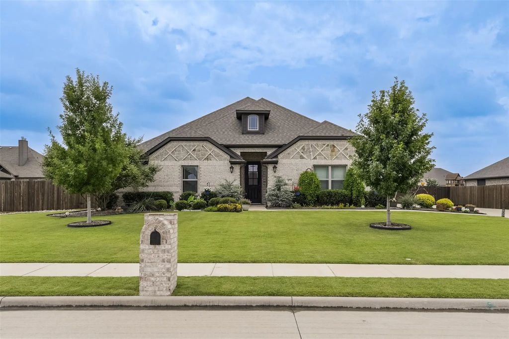 173 Hackney Street, Waxahachie