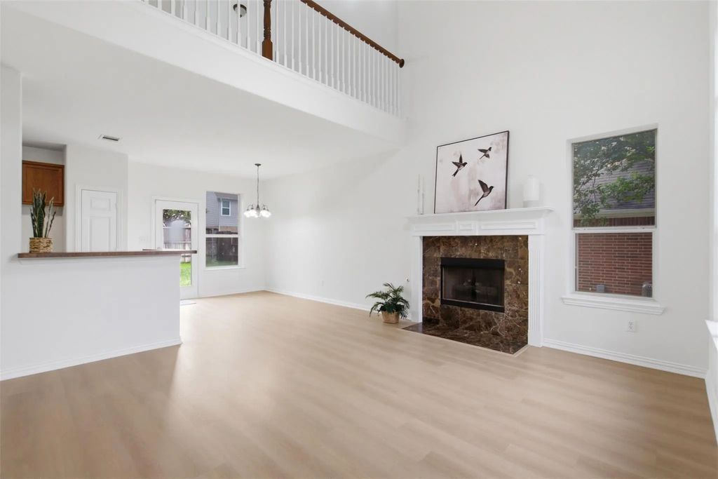 519 Mattie Lane, Lake Dallas