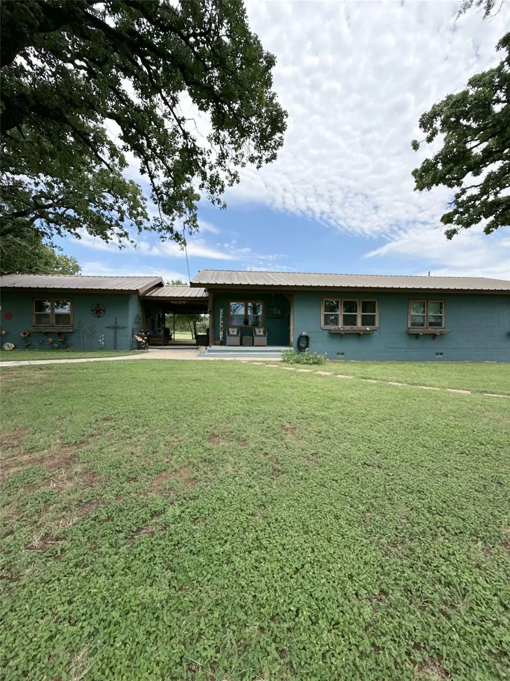 1610 Highway 101, Ranger