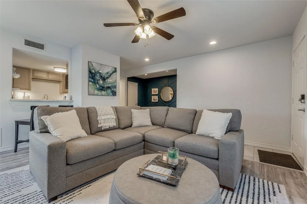4338 Hartford Street 10, Dallas