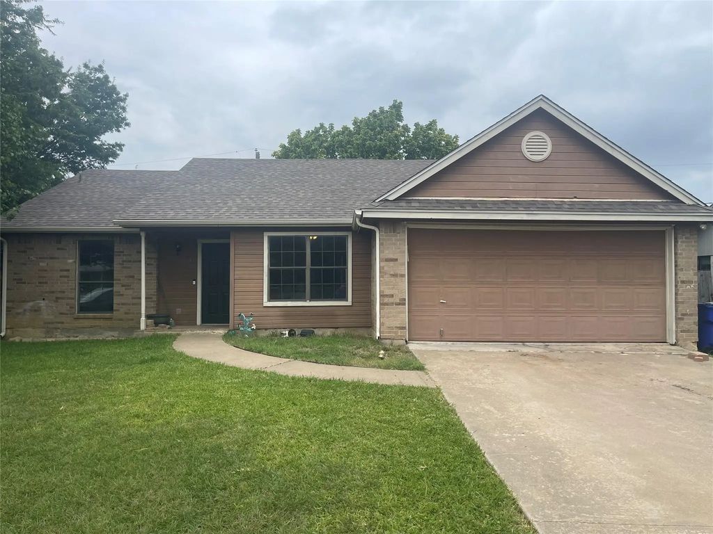 8 Atlanta Court, Mansfield