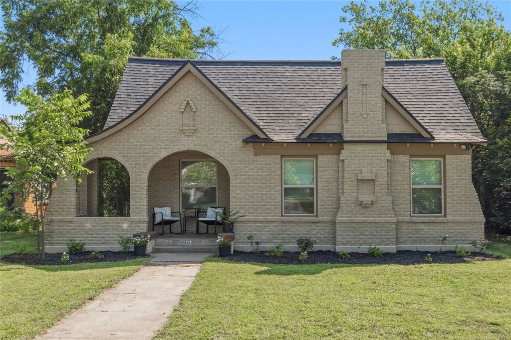 2410 Vincent Street, Brownwood