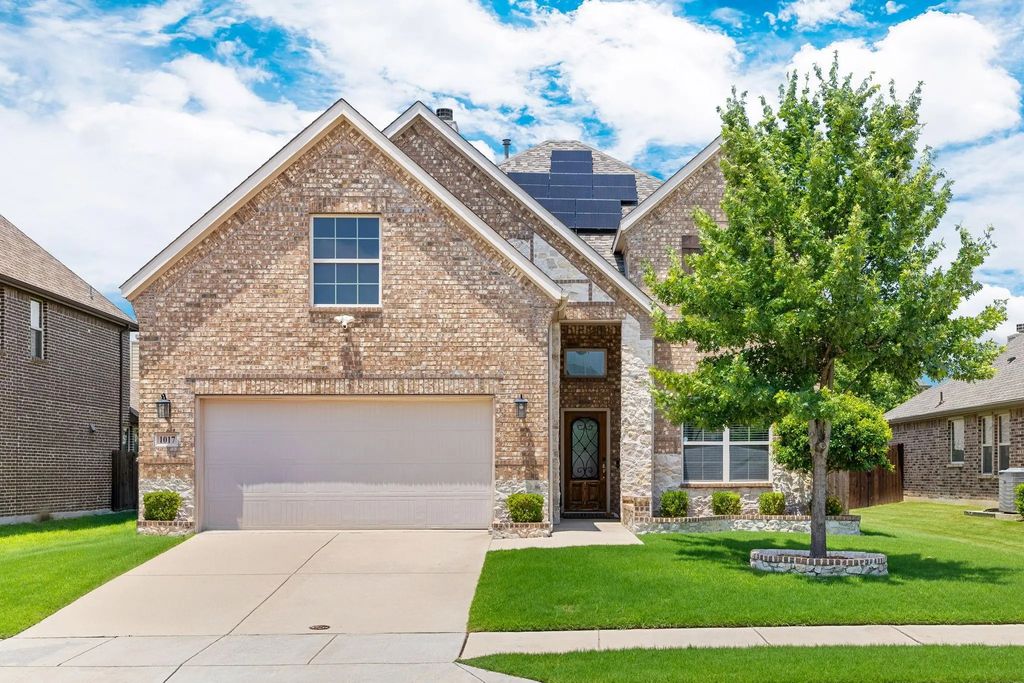 1017 Rose Garden Drive, Little Elm