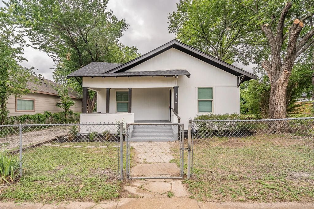 1416 E Myrtle Street, Fort Worth
