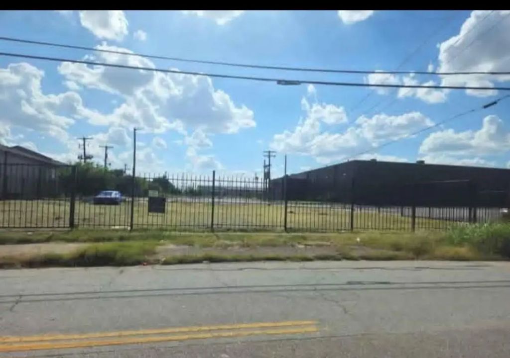 503 Sw 23rd Street, Grand Prairie