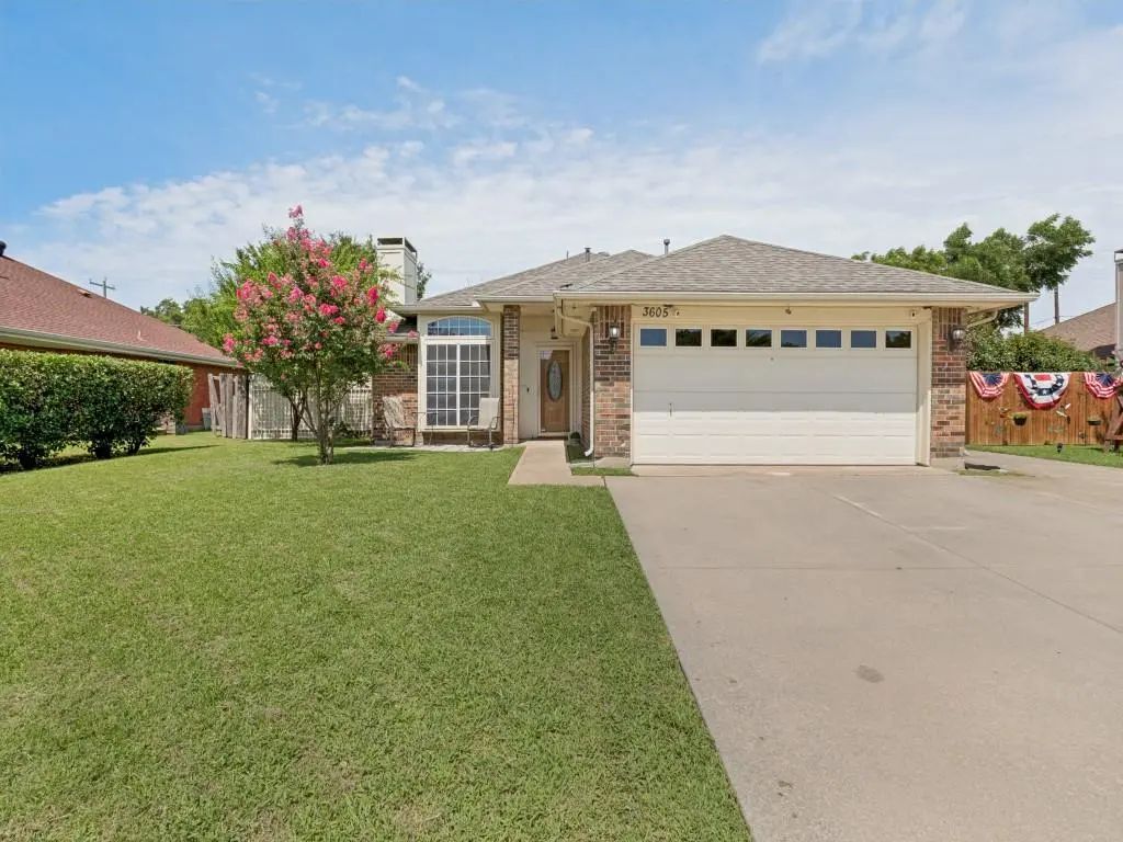 3605 Royal Valley Road, Grand Prairie