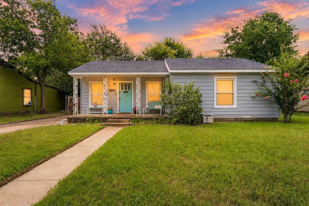 3808 Maple Avenue, Waco