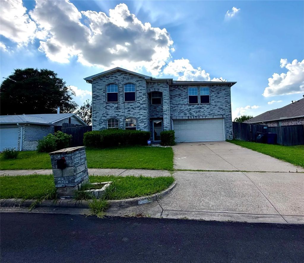 1257 Regal Drive, Garland