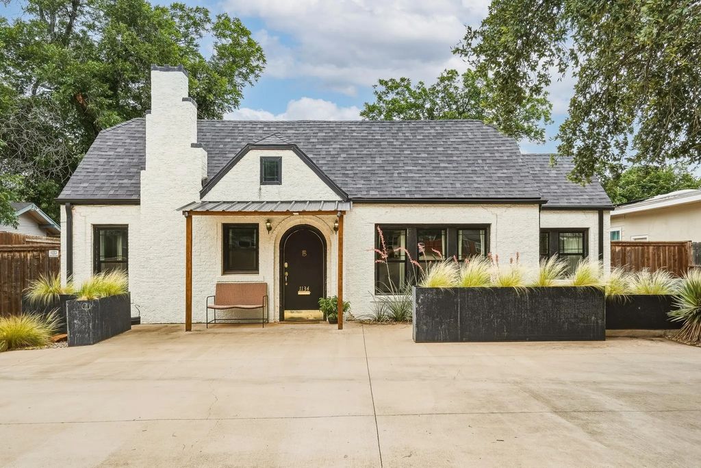 1134 Santos Street, Abilene