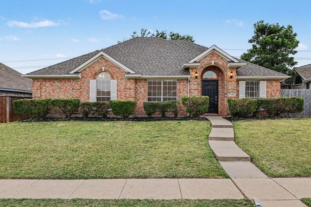 11709 Amber Valley Drive, Frisco