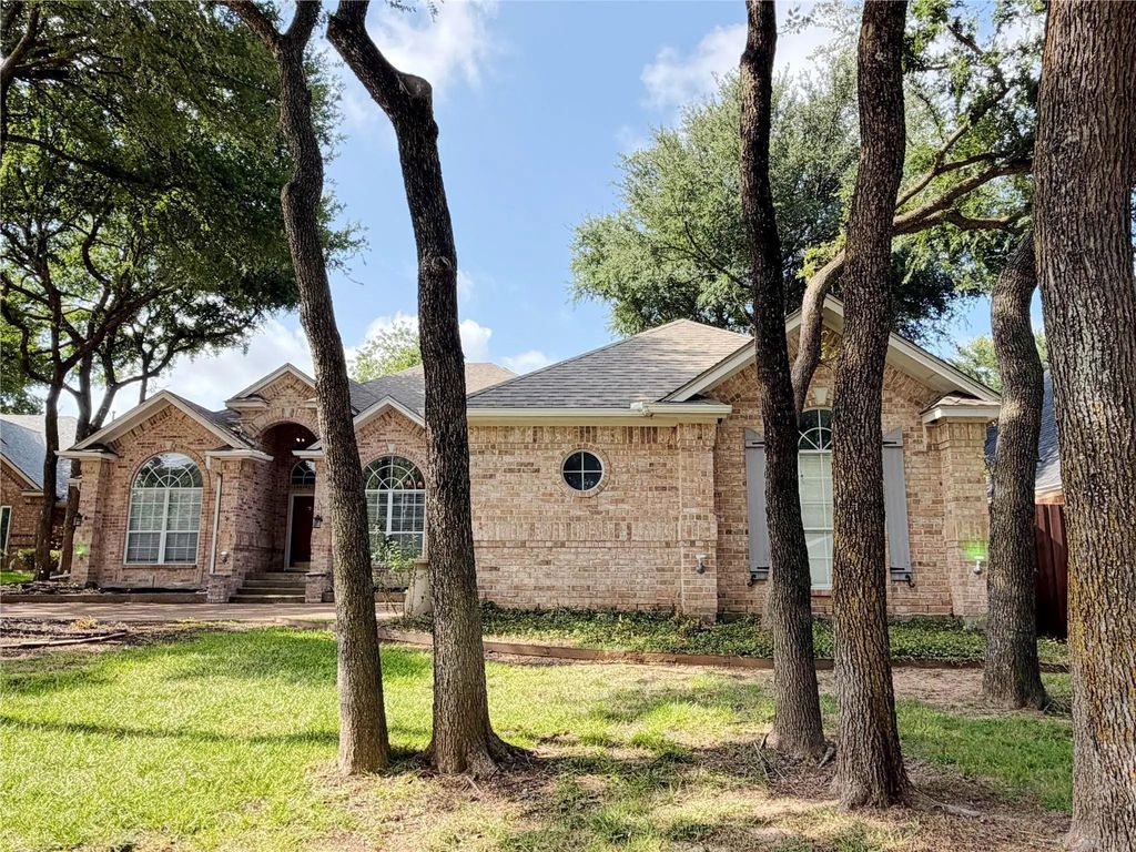2 Mistywood Court, Mansfield