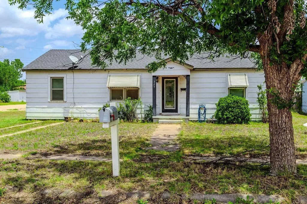 325 Nw Avenue I, Hamlin
