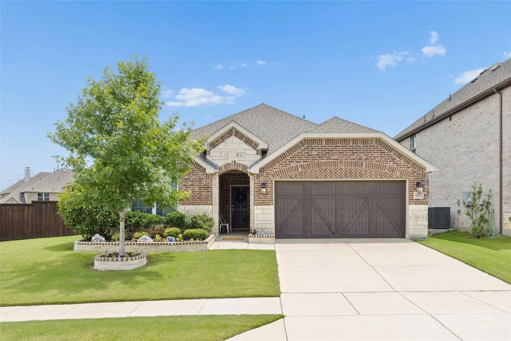 3213 Ridgelake Way, Lewisville