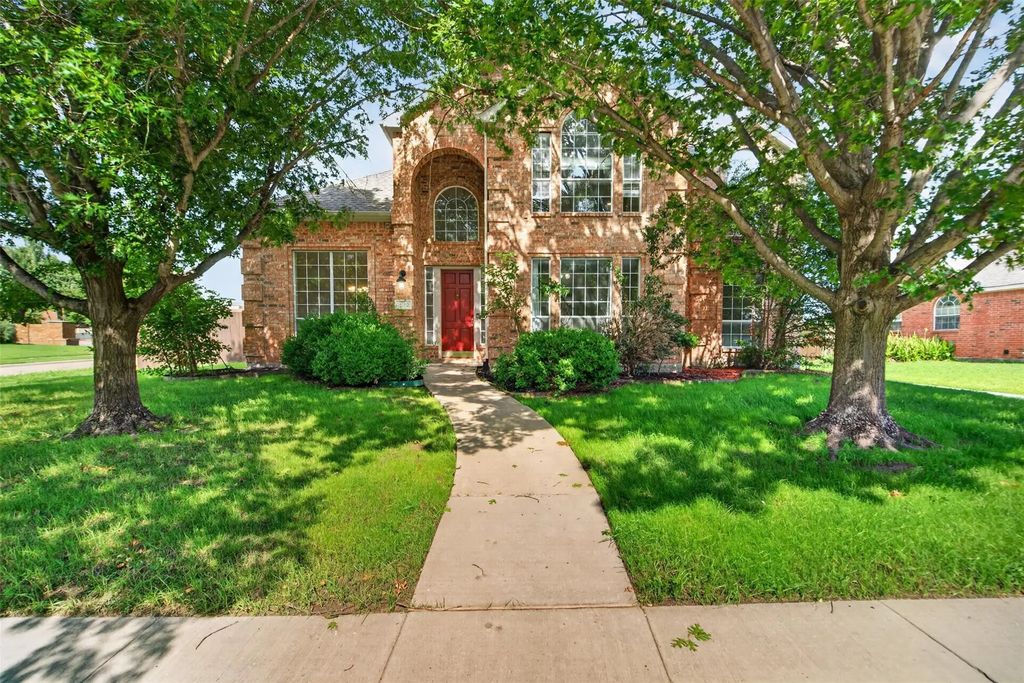 7112 Chandler Drive, Plano