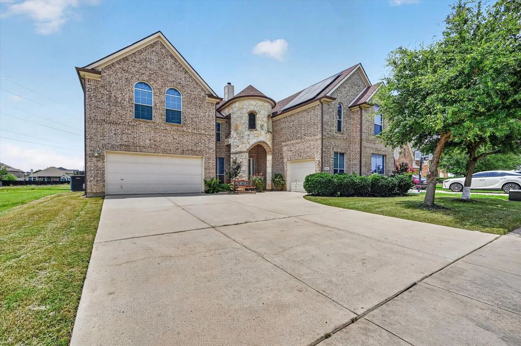 10341 Brunston Road, Fort Worth