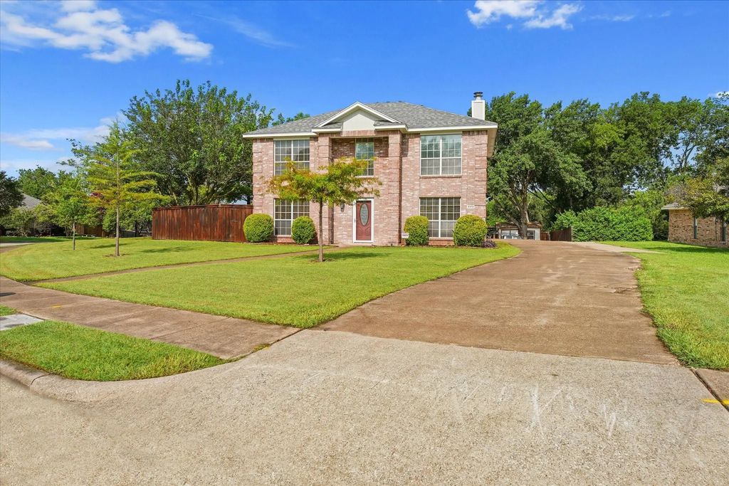 4915 Westcreek Lane, Sachse