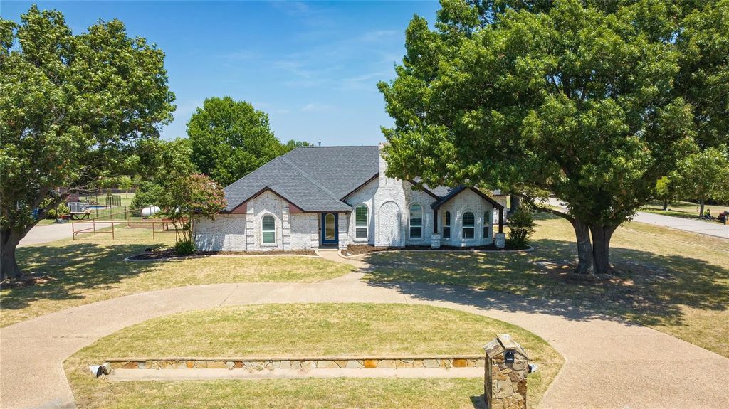 14205 Red Wood Circle N, Frisco