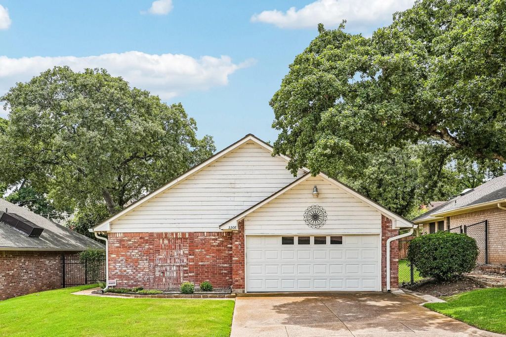 5508 Timber Green Drive, Arlington
