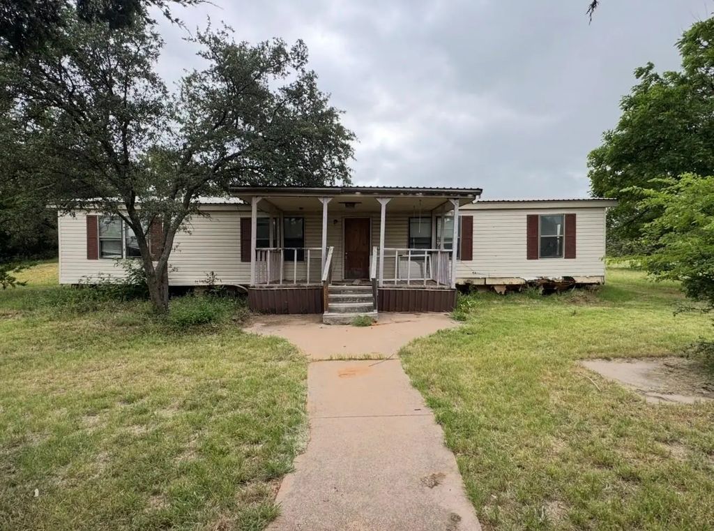 405 Munson Drive, Clyde