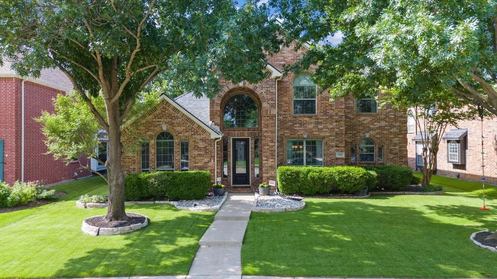 3245 White Spruce Drive, Frisco