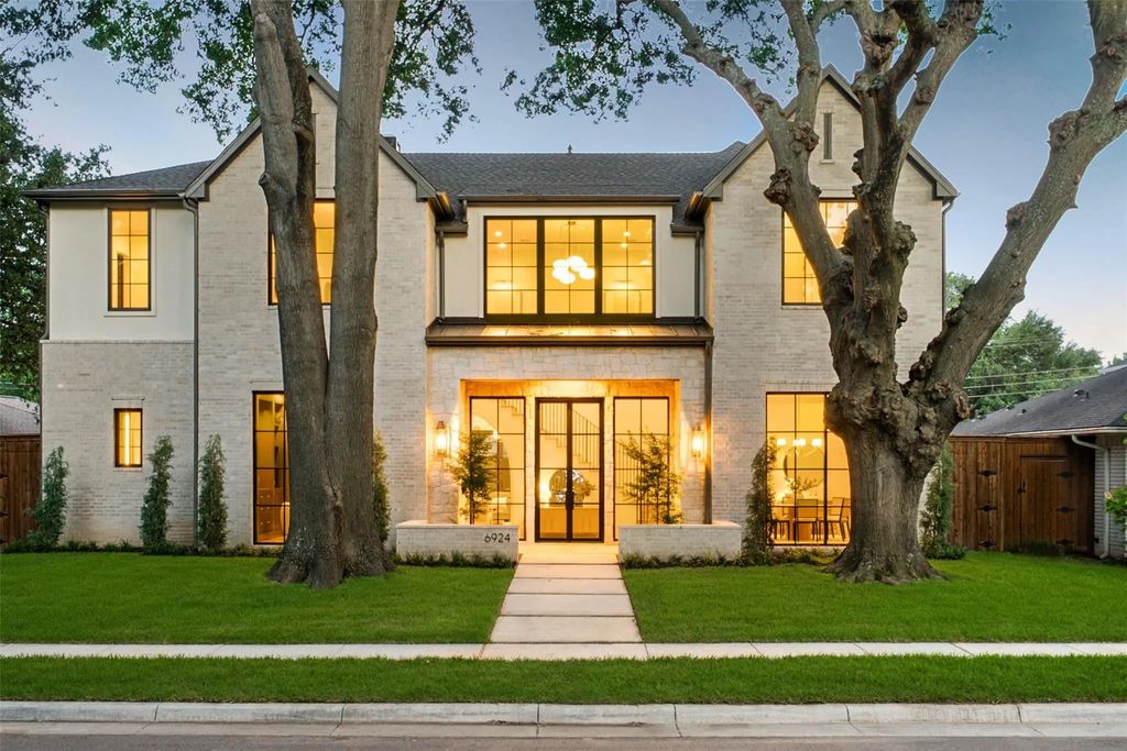 6924 Redstart Lane, Dallas