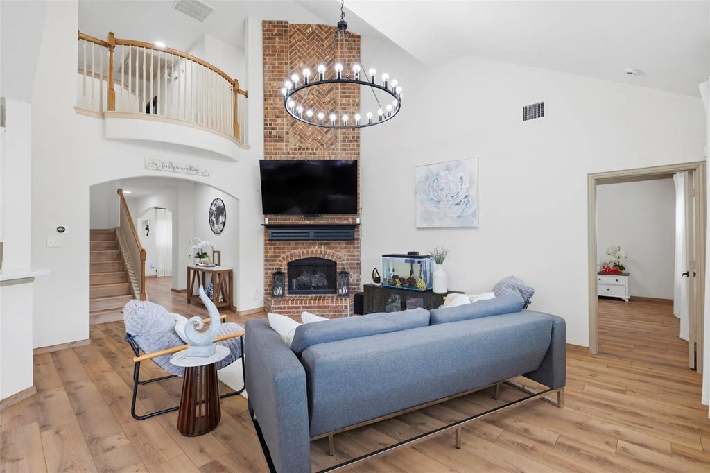 601 Cresthaven Drive, McKinney