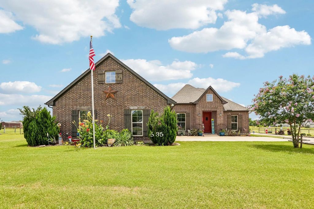 535 Cheyenne Trail, Trenton